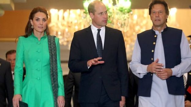 Royal Couple visits Pakistan: Who designed Princess Kate Middleton's clothes? 1 Princess Kate and William with Prime Minister Imran Khan